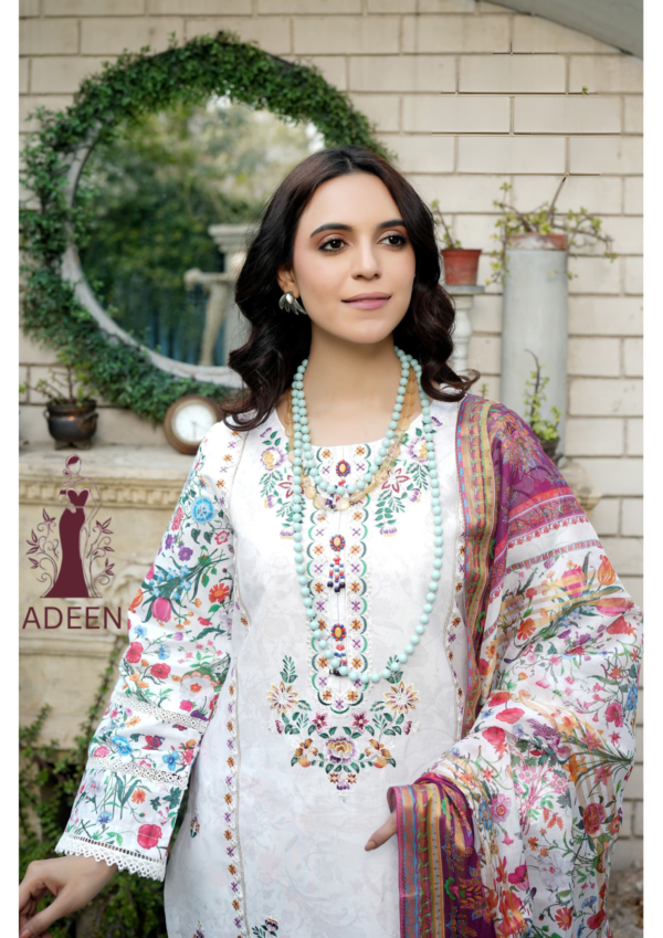 Embroidered - Lawn 3pcs - Image 4
