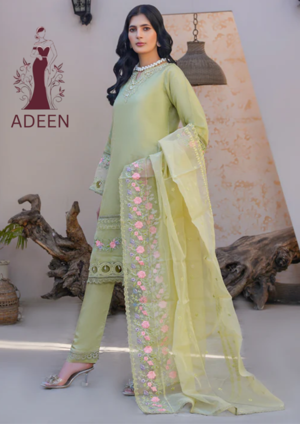 Embroidered - Lawn 3pcs - Image 8