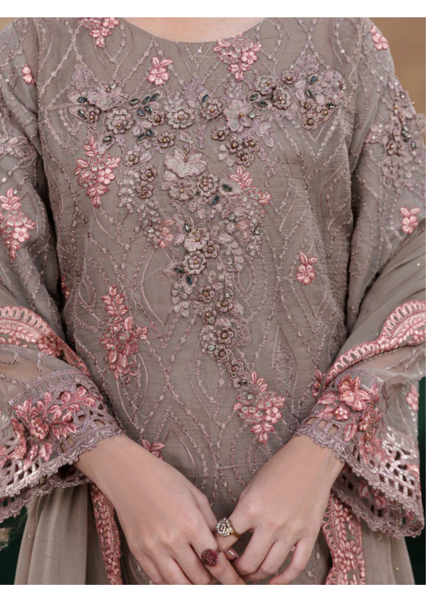 Embroidered - Lawn 3pcs - Image 6